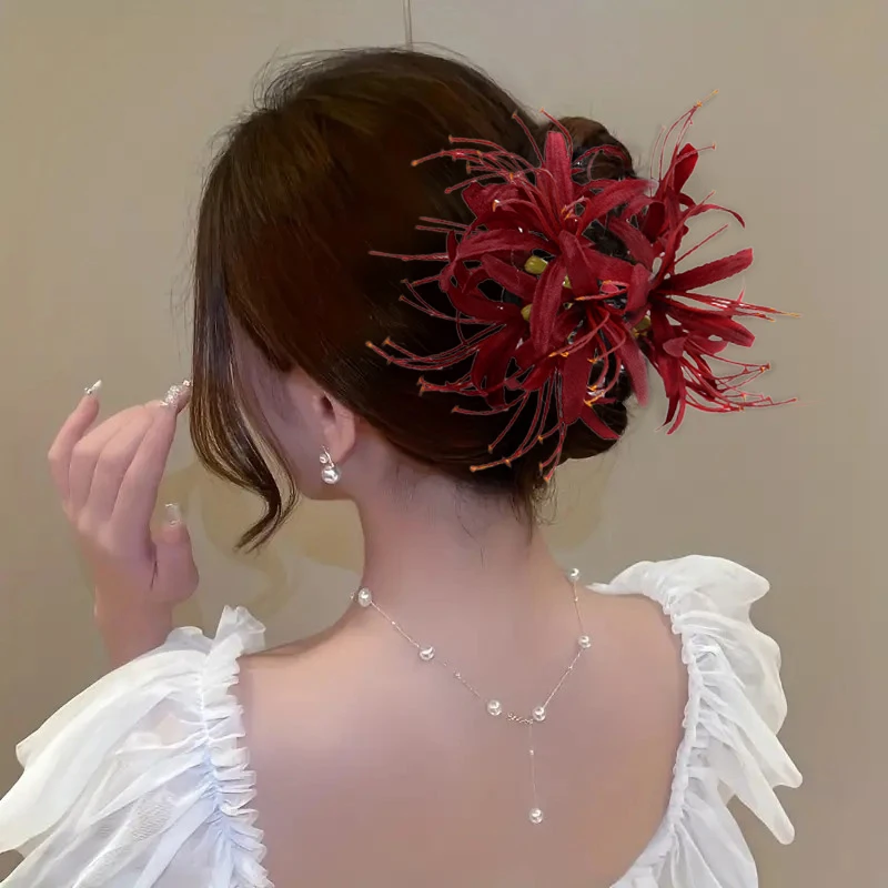 Women Simulated Shorttube Lycoris Flower Hairpins Elegant Beach Wedding Pastoral Holiday Style Photoside Clip Hair Accessories