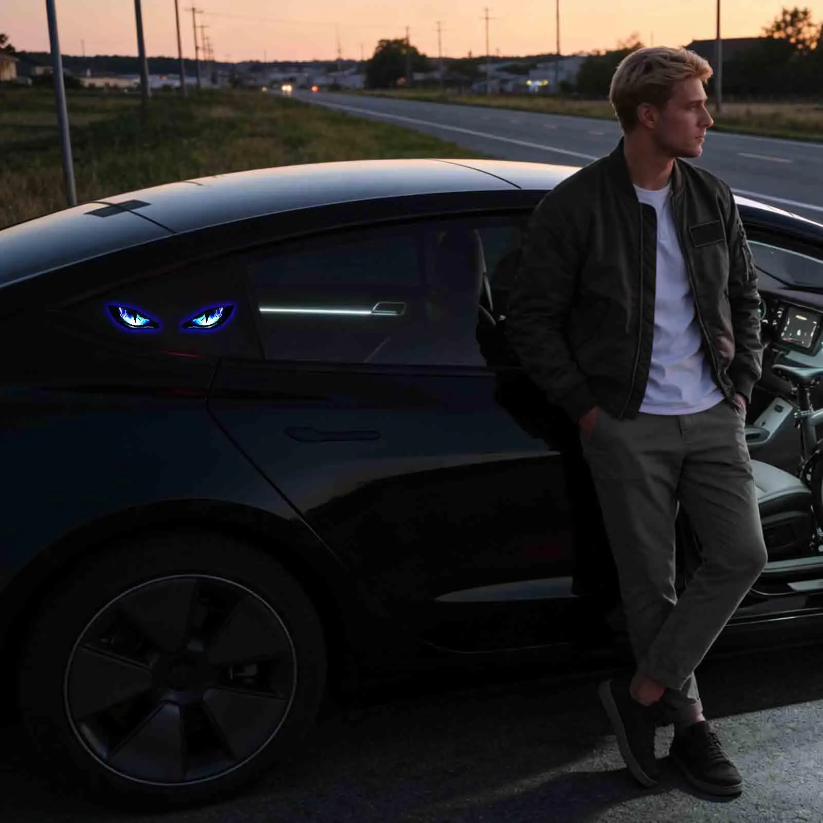 Solar Powered Car Neon Light Wireless Cool DEMONs EYE Warning Lights Dynamic Triangle Windows Ambient Lights For Cars​
