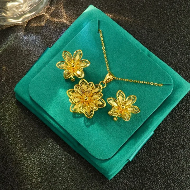 

Hot Selling Women's Rose Gold Flower Pendant24KGold Plated Necklace Earrings Set Jewelry