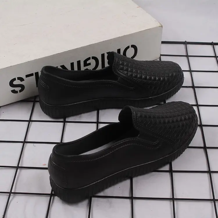 Women Fashion Waterproof Rain Shoes Non Slip Flat Kitchen Work Rubber Boots Low Top Short Rainboots All Season Outdoor