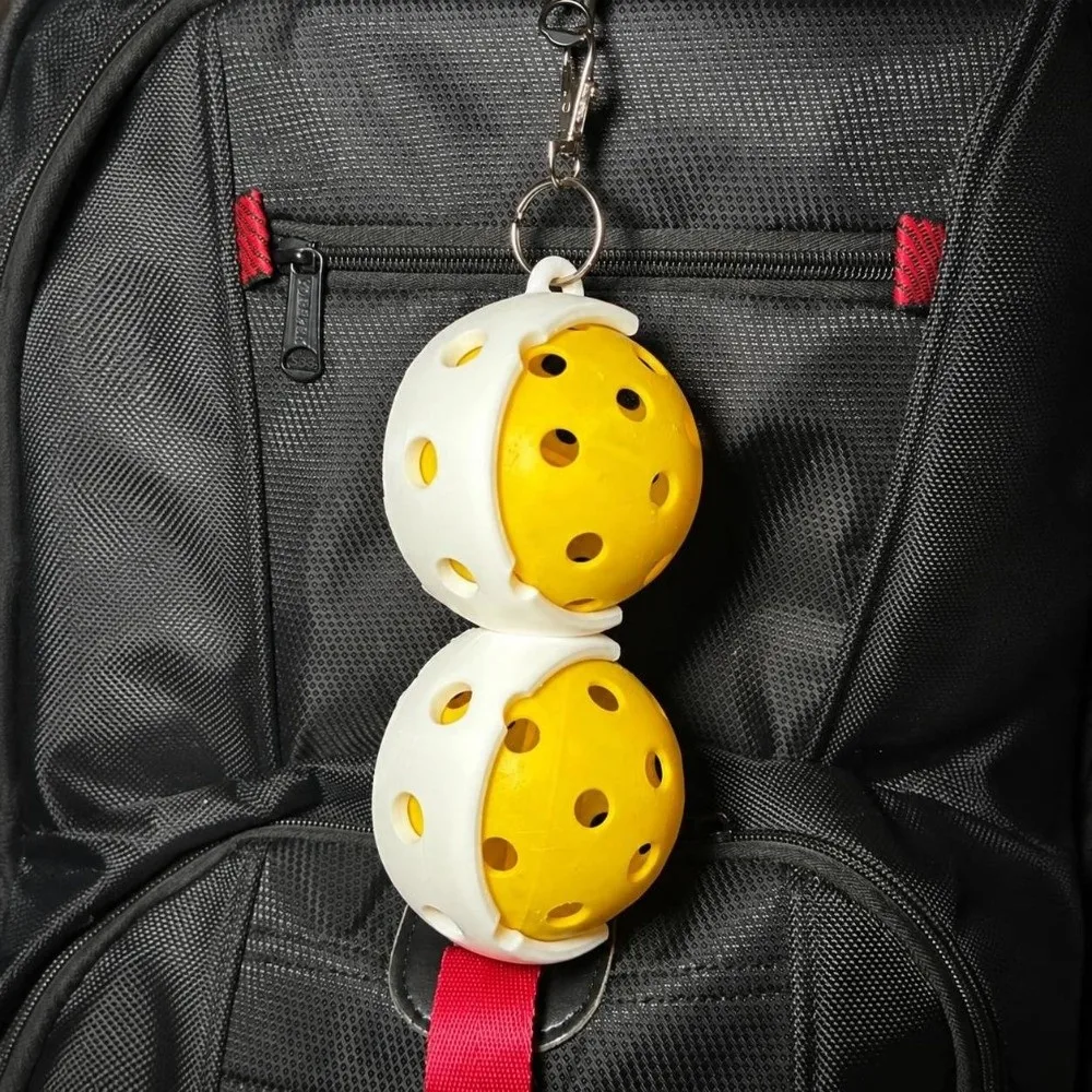 Lightweight Pickleball Holder Keychain Clip-On Durable Pickle Ball Carrier Portable Sports Accessory Clip For Outdoor Sports