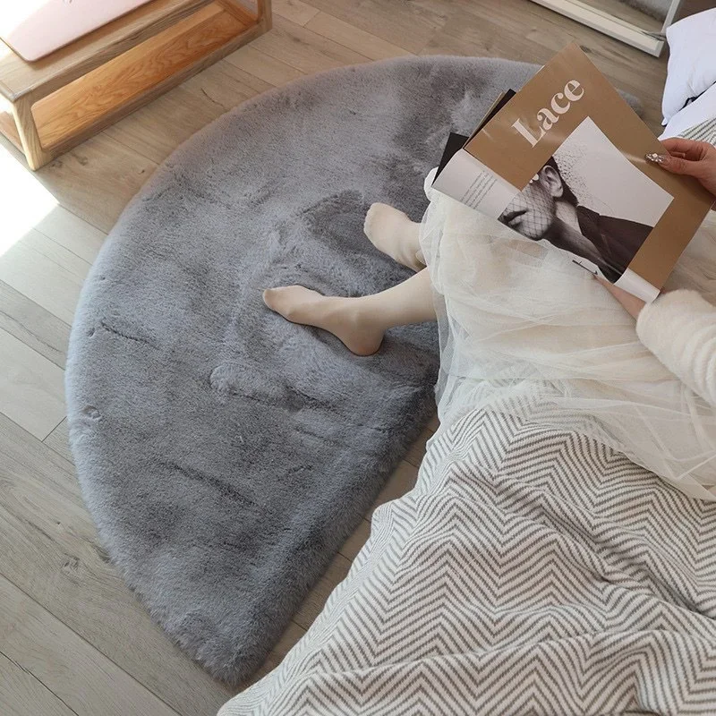 

Fluffy Shaggy Bedside Rugs Immitation Rabbit Fur Semicircular Carpet Soft Floor Mat Home Decor Non Slip For Living Room Bedroom