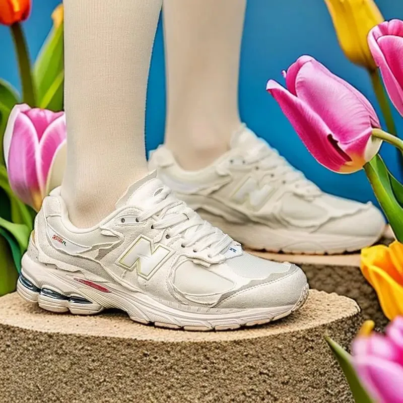 

Кроссовки Мужская спортивная обувь на толстой подошве Нескользящая легкая спортивная обувь соответствующего цвета