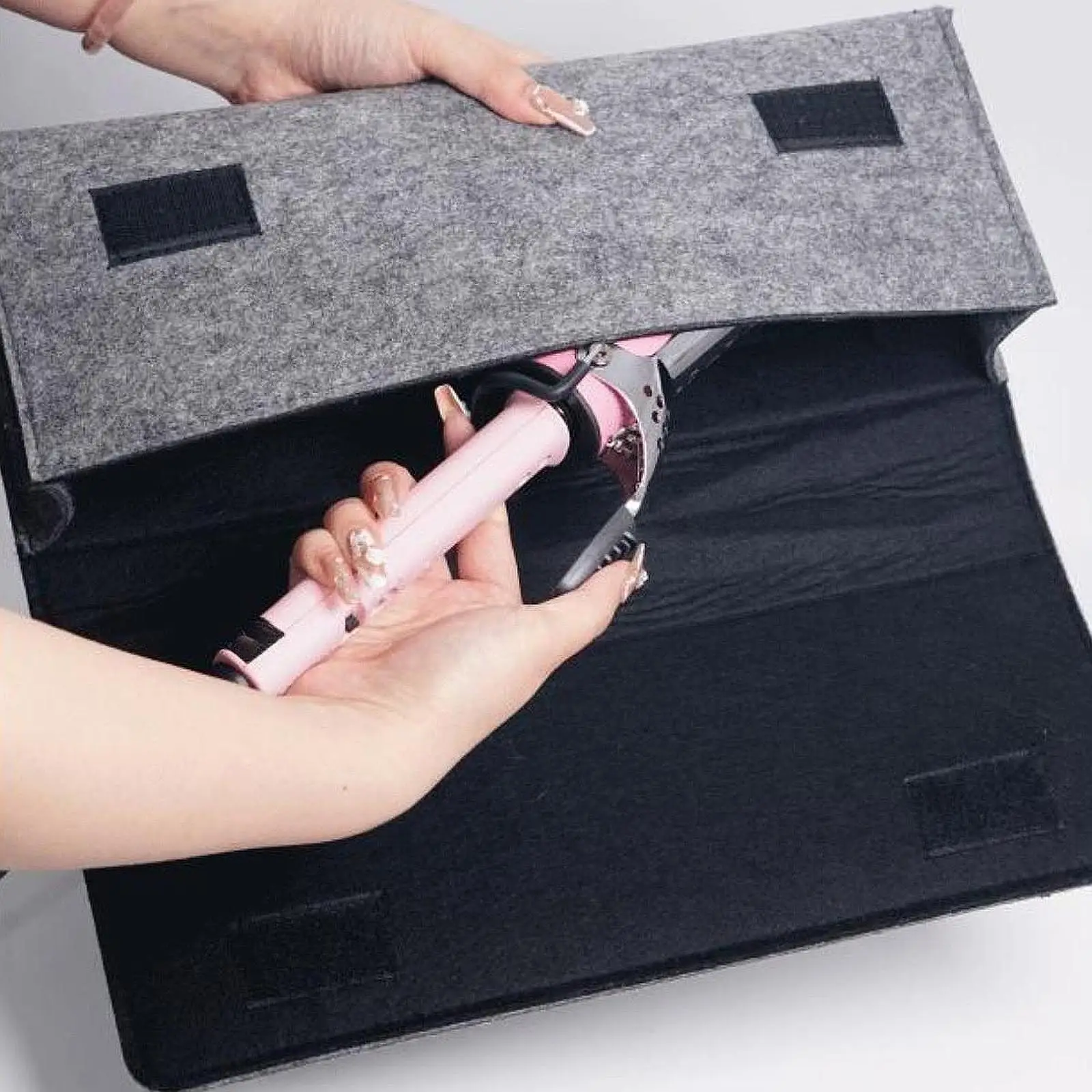 

Curling Iron Carrying Case Hair Iron Pouch for Styling Irons Combs Clippers
