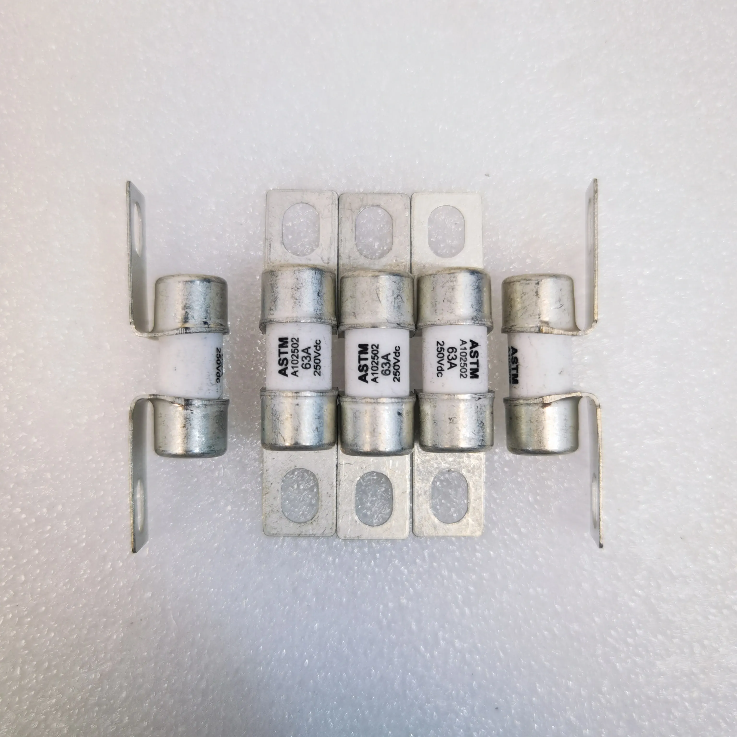 1 Stück Sicherung für neue Energiesysteme, ASTM A102502, 30A, 50A, 63A, 80A, 100A, 250V, 200V, Hochspannungssicherung – Detail 2