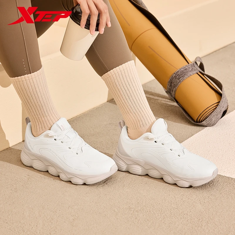 Xtep Jumping Shoes Winter Edition For Women 2024 Winter Cotton Shoes Rebound Soft Leisure Training   Sneakers 876418370032