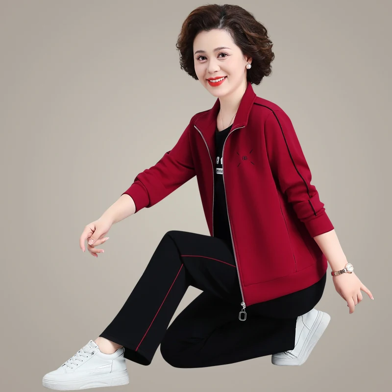 

Повседневный спортивный костюм для женщин среднего возраста 40-50 лет, осенний модный комплект из трех предметов, удобный свободный крой