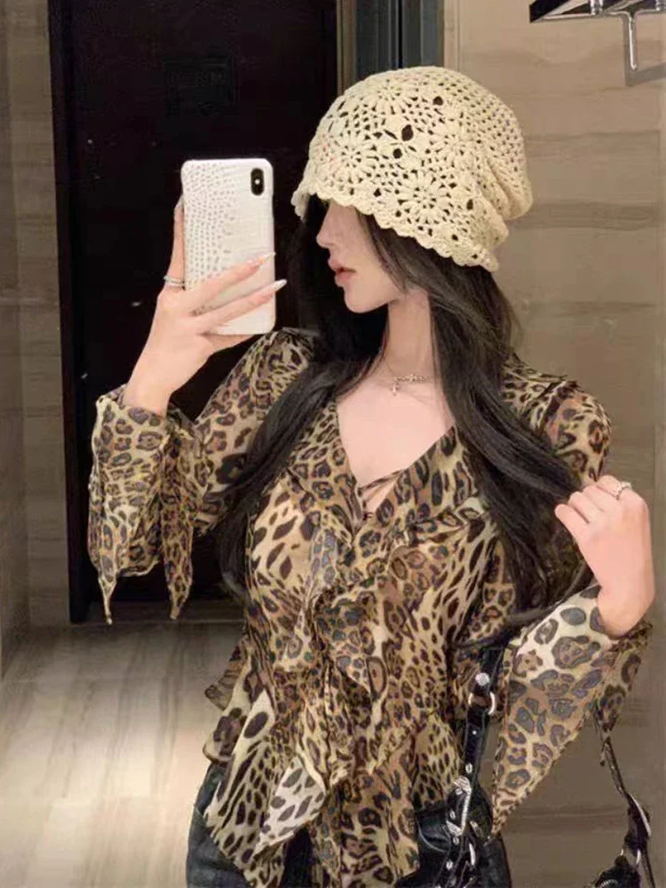 Seksowna bluzka damska z szyfonu w panterkę, vintage, rozkloszowane rękawy, dekolt w serek, codzienna, amerykańska, dopasowana, streetwear, topy damskie Y2k na wiosnę.