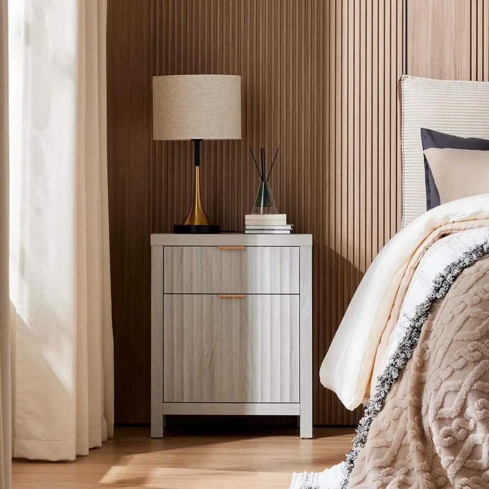 زوج من طاولات الليل الحديثة المخددة مع محطات الشحن والأدراج المزدوجة