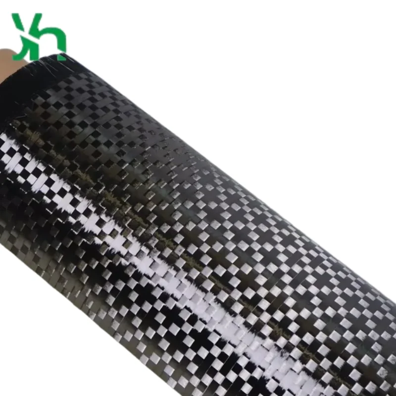 قماش من ألياف الكربون خفيف الوزن للغاية 12K 200 جرام - سحب منتشر لألواح هيكل السيارة الرياضية عالية الأداء