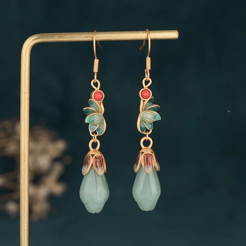 

Fresh and elegant oriental elements retro earring pendant enamel imitation jade high-end jewelry earrings
