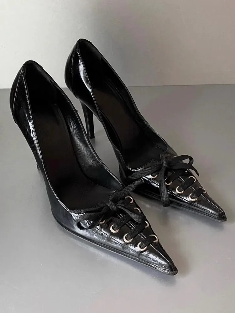 

Spicy Girl Pumps Black Lrather Strap Bow Design Pointed High Heels Single Shoes Thin Heel Shallow Mouth Shoes