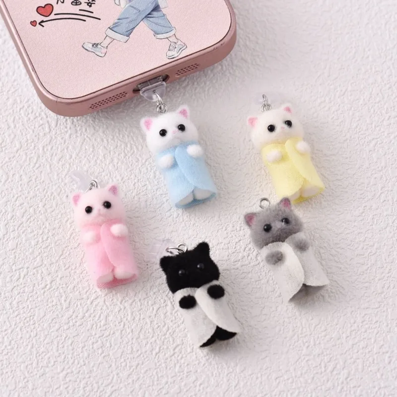 

Clothes Cat Dust Plug Pendant Charming Animal Anti Dust Cap Type C Charging Port Stopper For iPhone Dust Protection Cap