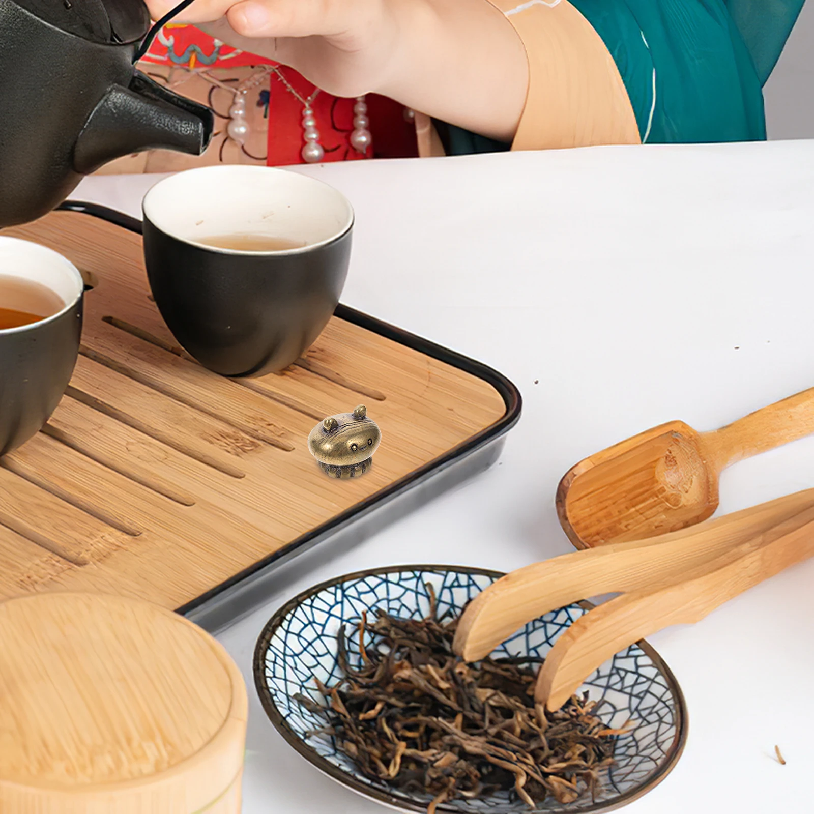 

Brass Jellyfish Sculpture Creative Fish Tank Miniature Aquarium Decoration Oceanic Brass Animal Craft Vintage Jellyfish Ornament