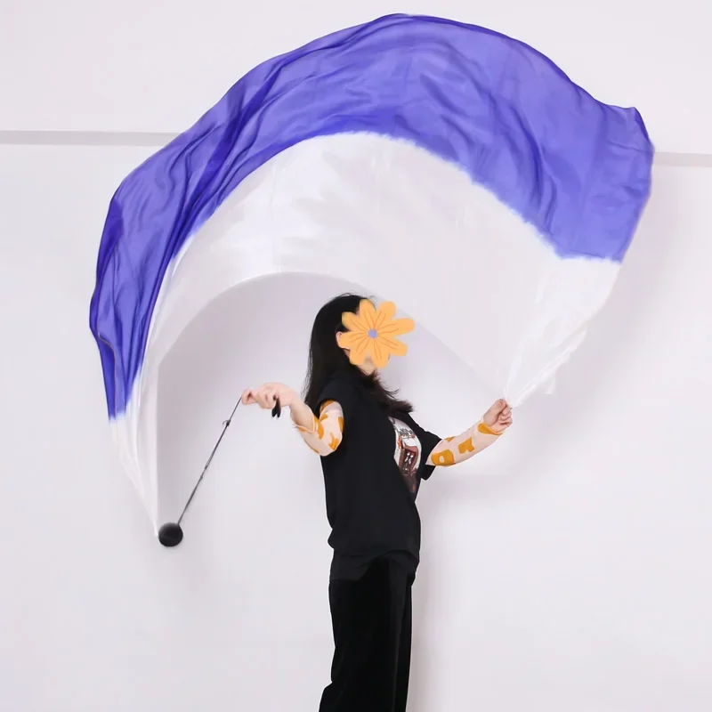 

Шелковый шарф с пои-шаркой. Красочная шелковая лента с флагом. Стример. Практика танца живота. Сценическая прополка. Фата по индивидуальному заказу. Цвет 1. вуаль 1 мяч.