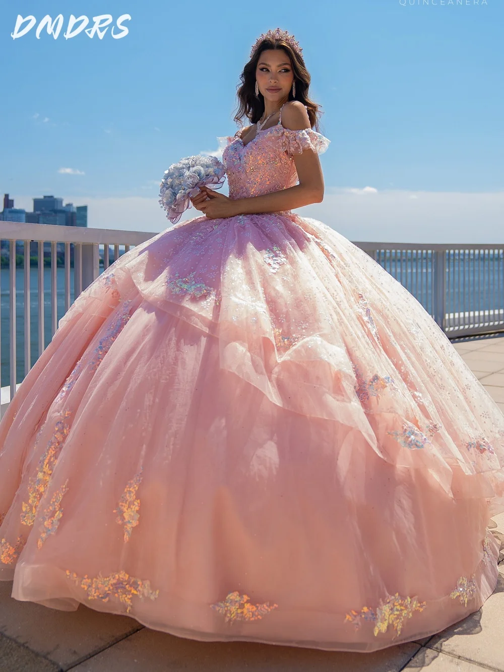 Elegante fora do ombro quinceanera vestido de festa de renda romântica brilhante sem mangas espumante vestido de festa 16 personalizado