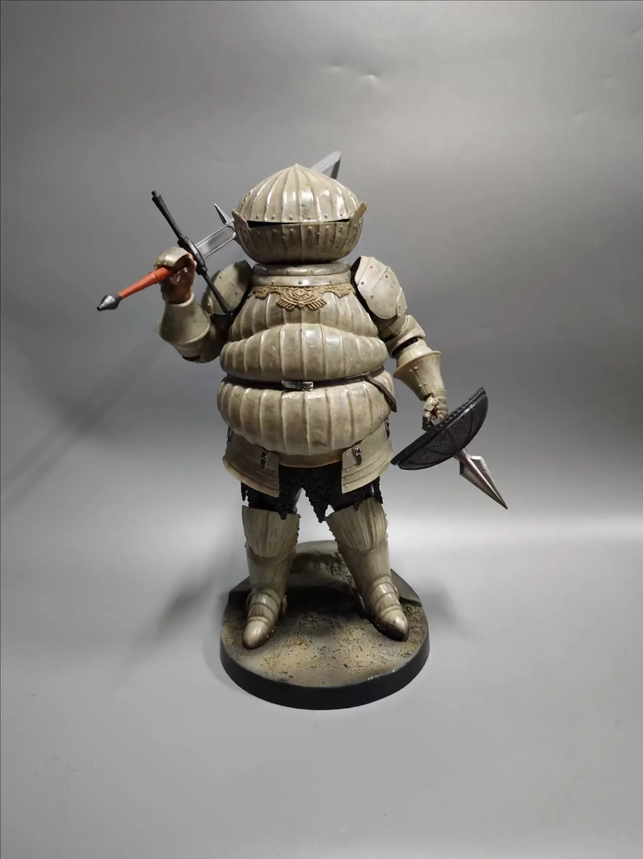 30cm DARK SOULS Large size Collection Catalina Knight Siegmeyer Model Figure Statue Decoration Crafts Ornament