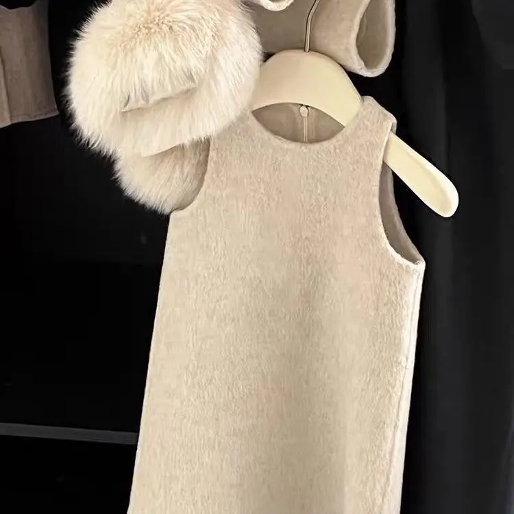 Western-style Woolen Two-piece Set Girl's Woolen Small Fragrant Style Set Autumn And Winter 2025 New Children's Clothing