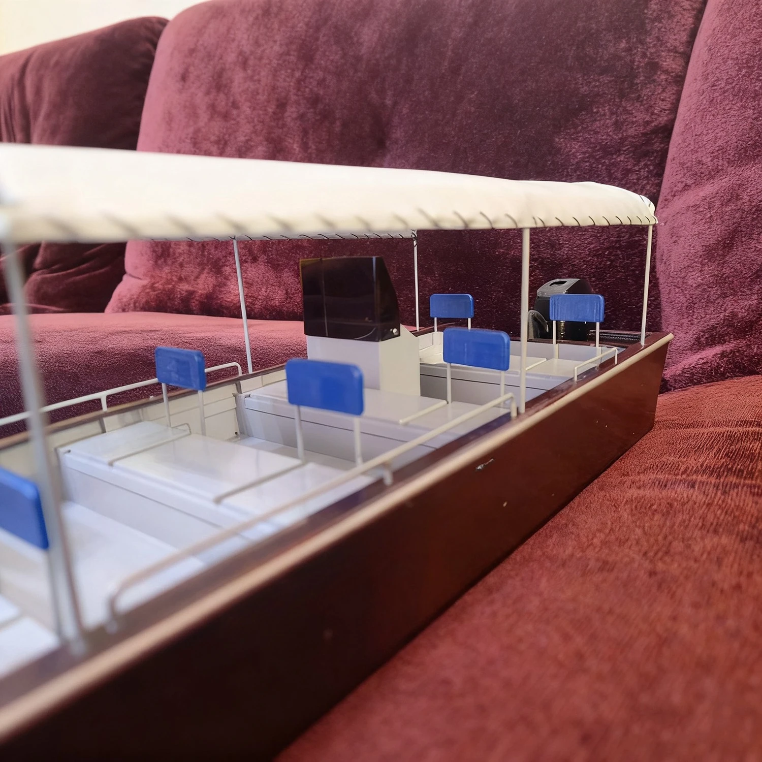 Navi RC 59 cm Modello di barca da pesca RC telecomandata con cavo singolo Stampato in 3D Modello Schiffe RC RTR Nave giocattolo Modello di barca da pesca