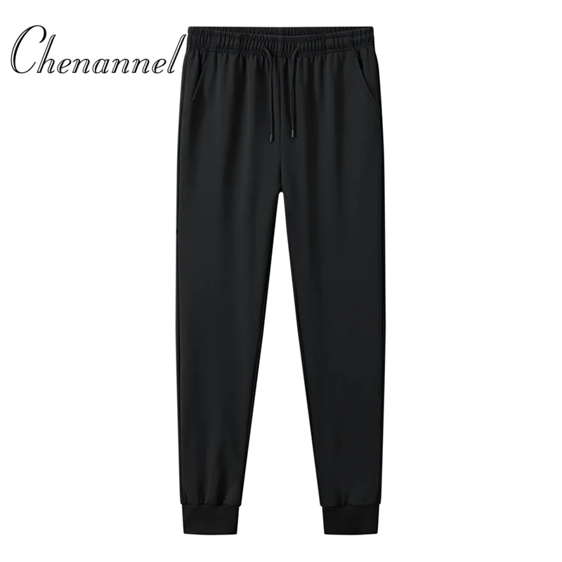Black long pants with elastic waist and tapered legs fleece new autumn outdoor sporty style loose long pants