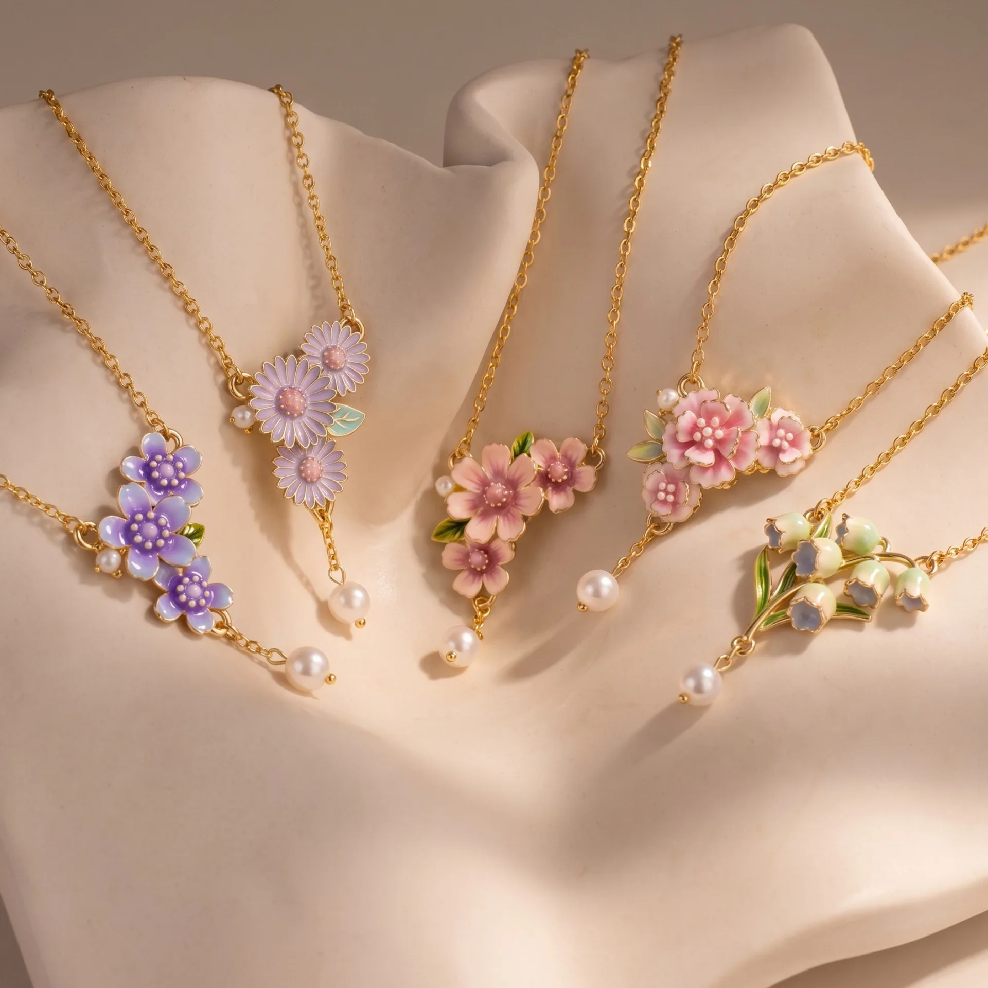Birth Month Flower Necklace 12 - đánh giá và giá Birth Flower Necklace