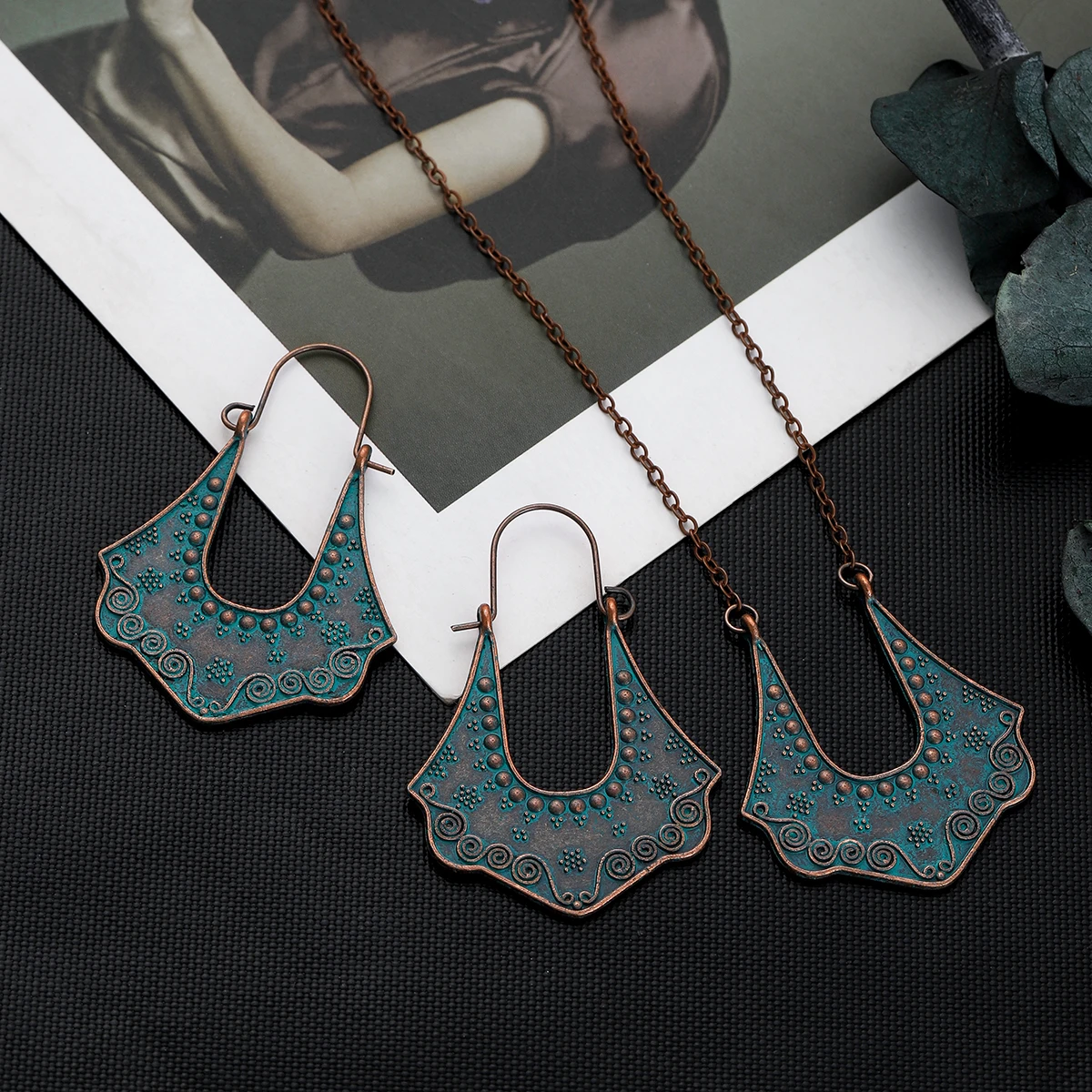 Antique Geometric Gypsy Bronze Earring Set Women Ethnic Bohemian Metal Carving Pattern Hoop Earrings Classic Necklace Jewelry