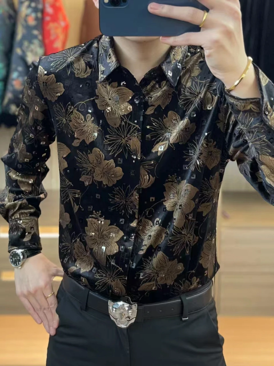 

Men's Velvet irt 7002 Autumn Winter New Faion Soft Floral Embroidery Comfortable High Quali Sli Versatile Long S...