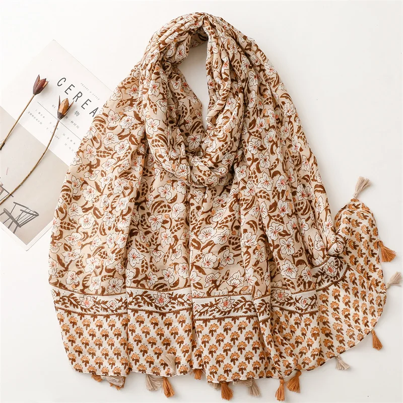 Yitao Foreign Trade Exports French Cotton and Linen Hand Felt Scarves, Socialite Style Newspapers, Spring Flowers, Satin Cotton,