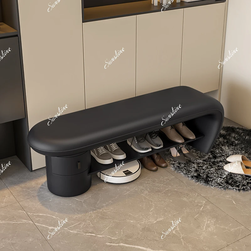 

Small apartment at door of home can sit on a sofa stool and enter door for storage, and enter the shoe cabinet.