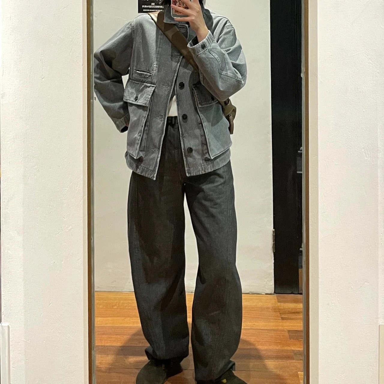 

2022 Autumn and Winter Gray Washed Gray Retro Denim Jacket Trousers Denim Suit Women