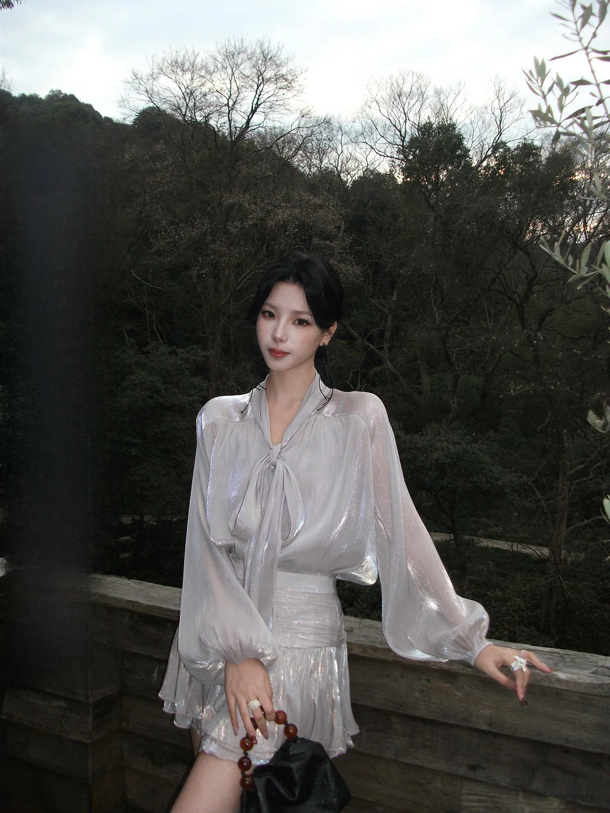 

Iceollo Purple: Новая женская блузка с уникальным дизайном, весна 2026, модная повседневная свободная модель с длинным рукавом и эффектом похудения