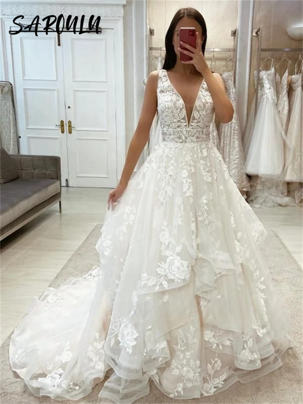 

Tiered Tulle Long Wedding Dress Cusotmized A Line Bride Dresses with Court Train Plus Size Romantic Flower Appliaues Wed Gown