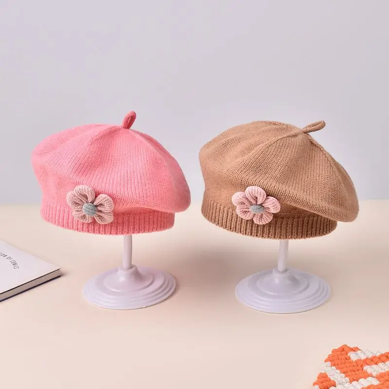Neonate Autunno Inverno Cappello Fiore carino Berretto Bambino lavorato a maglia Artista Cappello Bambini Berretto di lana per neonato 6-12 mesi Casa all'aperto