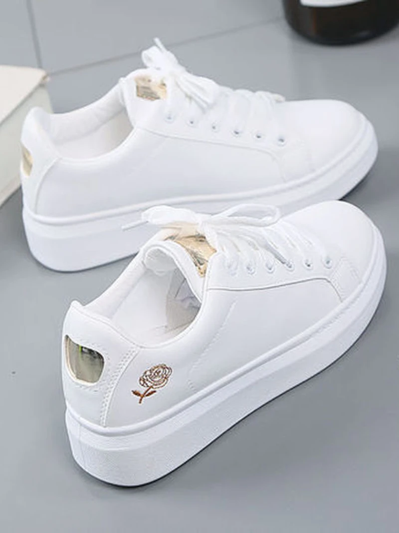 2023 Spring Autumn Fashion Women Running Shoes White Breathable Embroidered Flower Lace-Up Casual Sneakers Zapatos De Mujer