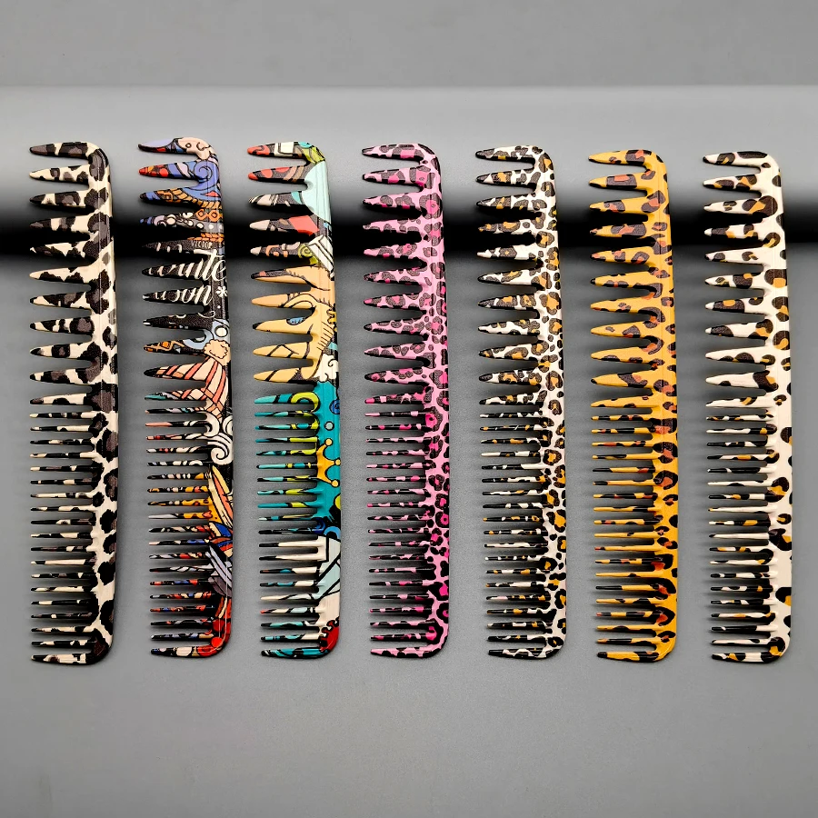 1Pc Hairdressing Comb, Stylish Leopard Print Comb, Professional Salon Styling Comb, Essential Hair Stylist Comb, Haircut Comb, Line Comb, Pompadour Comb, Men's Hair Comb, Home-Use Hair Smoothing Comb