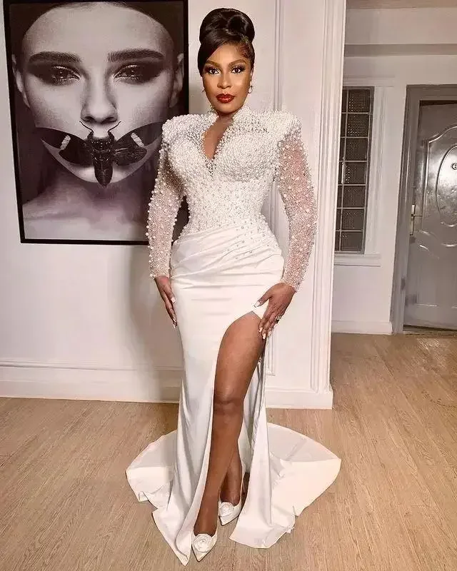 Perles personnalisées perles sirène robes de mariée col haut col en V arabe Aso Ebi manches longues robe de mariée grande taille côté Sexy