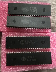 1-2pcs/lot WDL6528 Compatible UA6528 6528 DIP40 Umc Ntsc Gaming Chip Change the N- format PPU Graphics processing chip