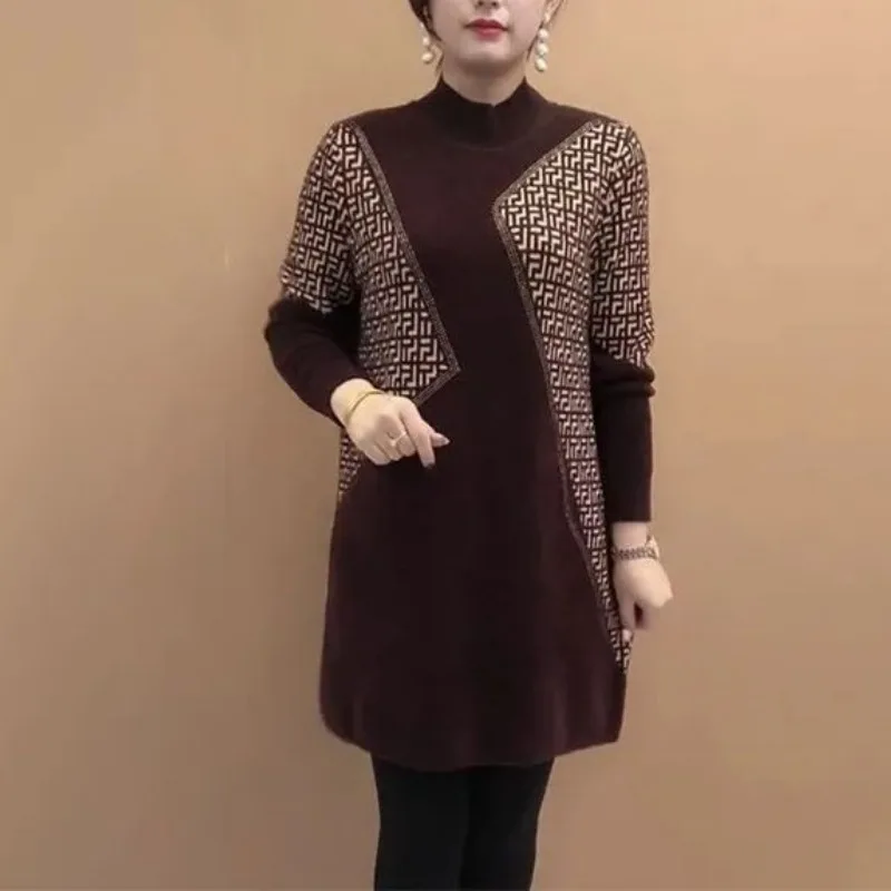 Autunno e inverno donna impiombata mezzo collo alto Pullover manica lunga sottile stampa catena Midi moda Casual pendolare vestito