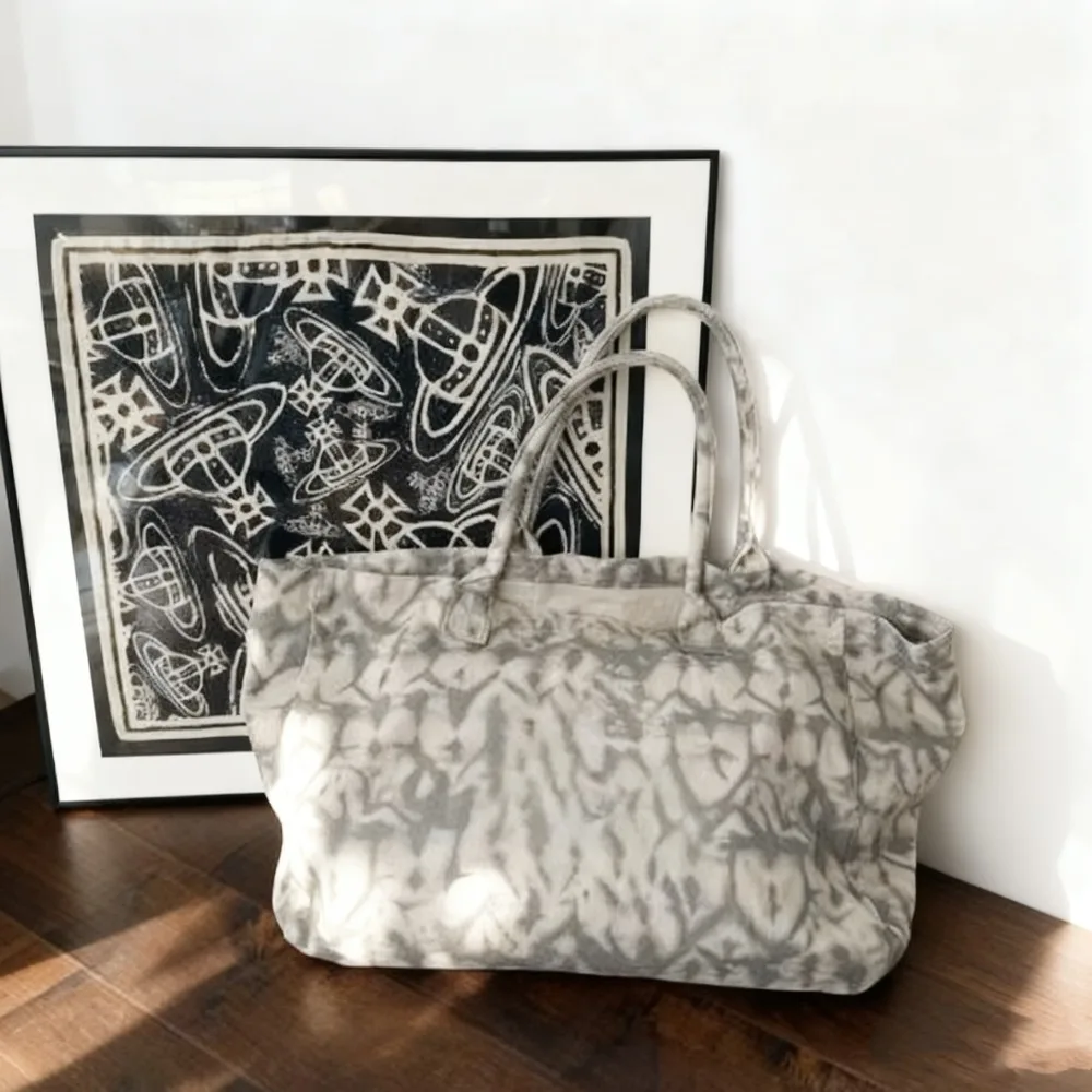 حقيبة يد قماشية مطبوعة باللون الرمادي للنساء عالية الجودة حقيبة رياضية ولياقة بدنية ذات سعة كبيرة حقيبة كتف للتنقل #1