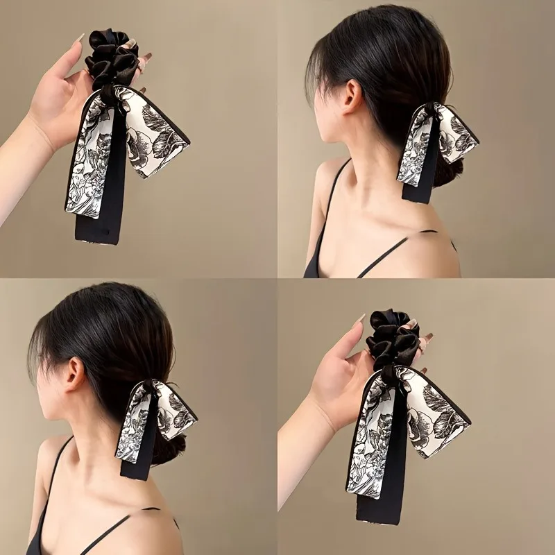 Vintage Black Velve…