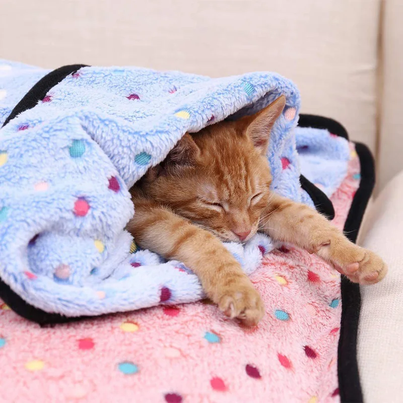 Soft Fluffy Pet Blanket Cute Dot Pattern Cozy Warm Blanket for Cat Dogs Bed Small Large Dogs Mat Cover Pet Supplies