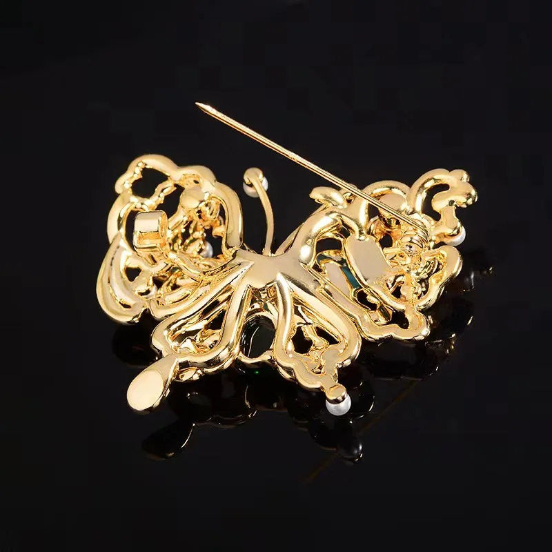 Chinese style enamel color hollow butterfly brooch elegant atmosphere cheongsam coat pin national style design accessories