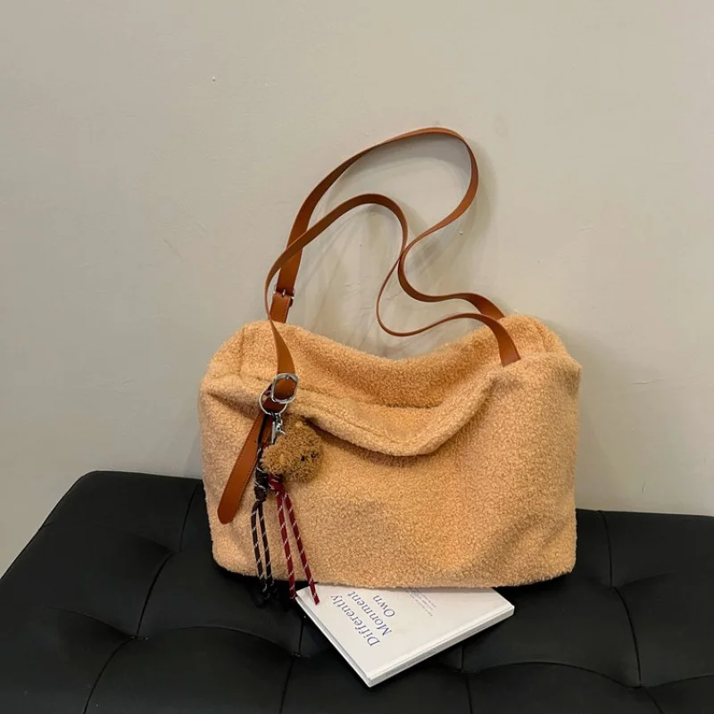 

Luxury Quilted Velvet Evening Bag For Women Plush Designer Inspired Clutch With Crystal Embellished Magnetic Closure