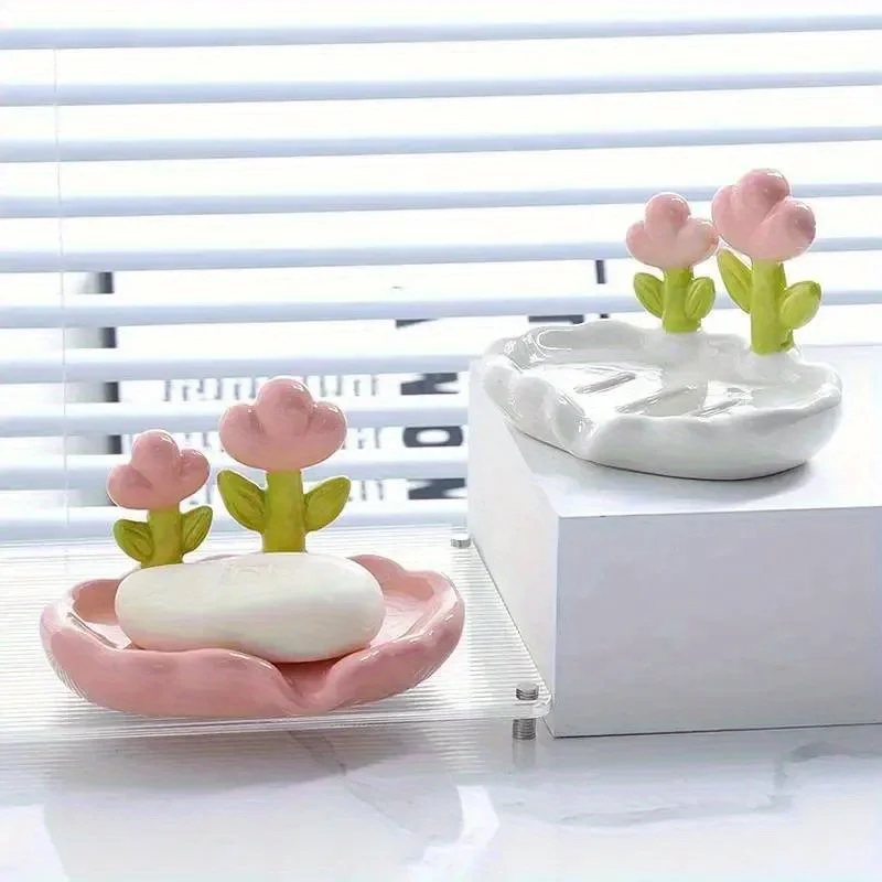 1pc brand new, creative and adorable floral soap dish that doesn't require punching drainage holes.