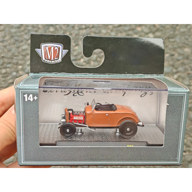 M2 1:64 MERCURY Charger Navtona HEMi Mustang BOSS 302 Modello pressofuso in lega Colleziona ornamento