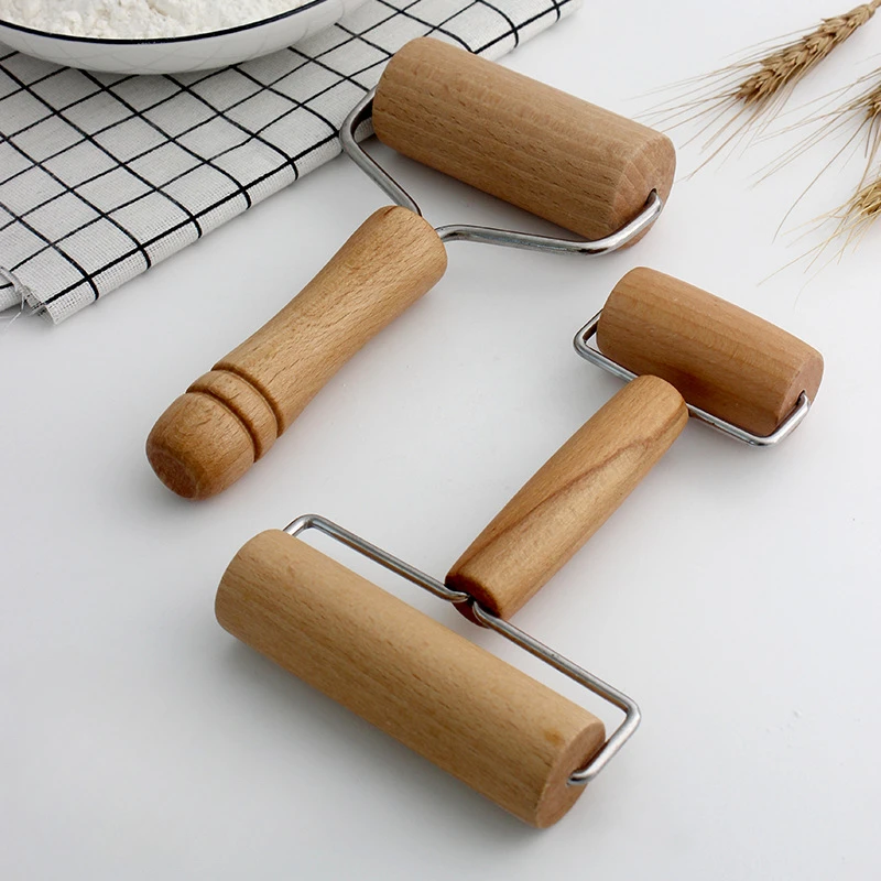 Roller rolling pin wooden manual mini roller roller household sugar rolling stick dumpling skin flour stick