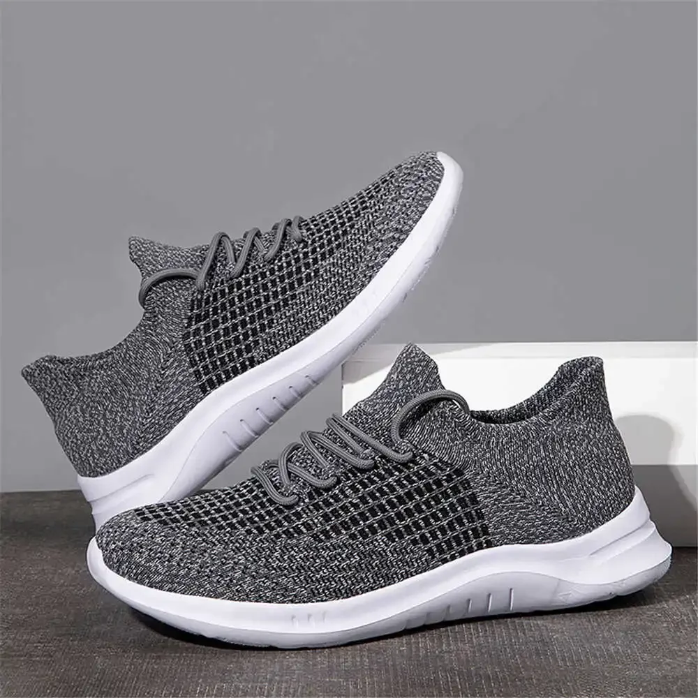 Oversize speciale maat sneakers voor volwassenen Tennis Running Man Schoenen Grote maten Sport Sneaker in de uitverkoop Workout Chassure