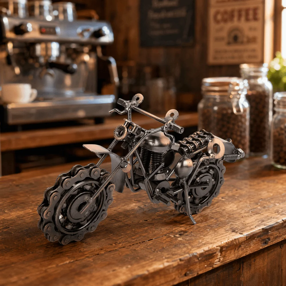 Collectible Vehicles Iron Motorcycle Model Chainwheel Bronze Motorcycle Desktop Decor Vintage Bike Decor Living Room Decoration