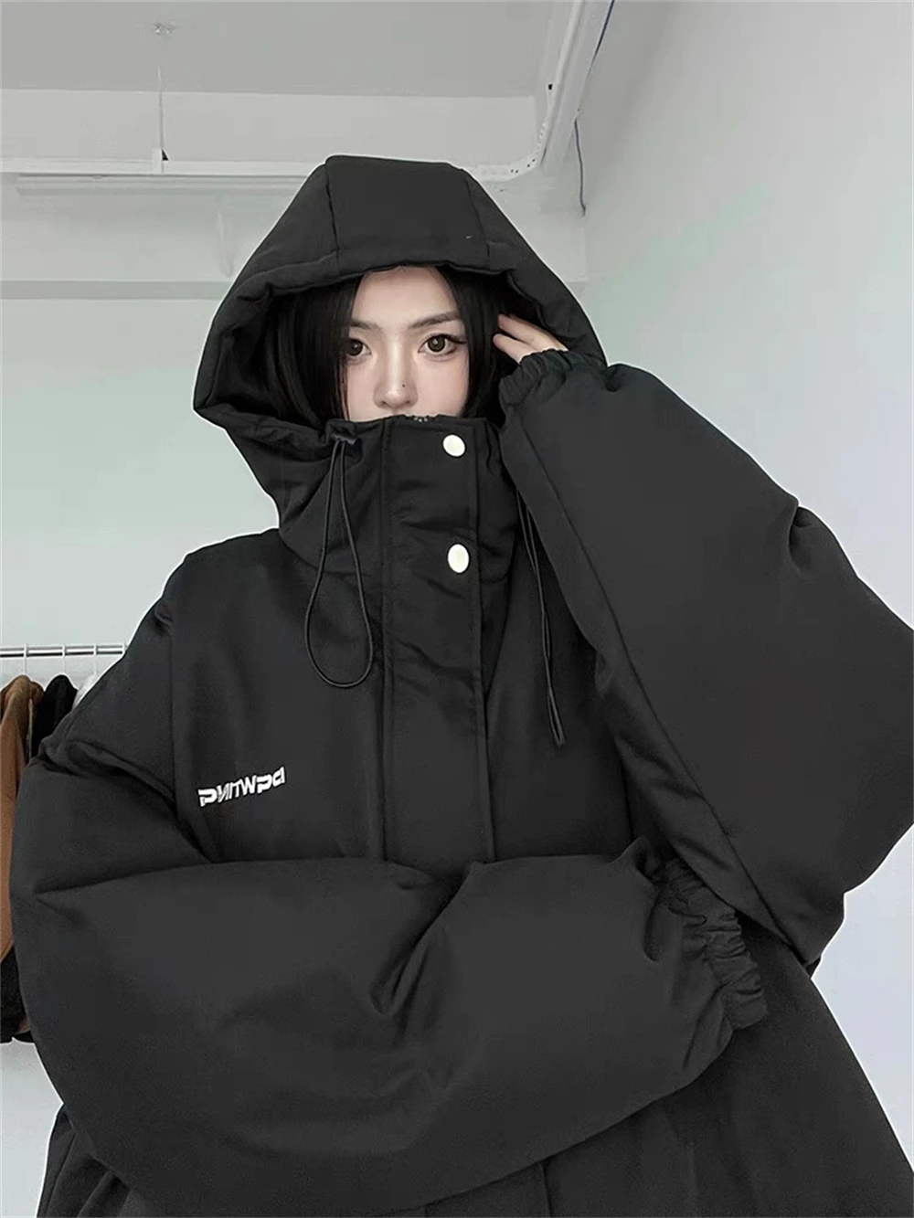 Oversized Down Cotton Bread Jacket for Women in Autumn and Winter, Thickened Small Jacket, New 2023