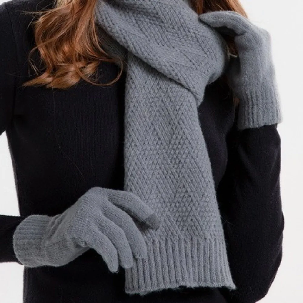 3Pcs/Set Warm Winter Hat Scarf Gloves Set Lining Windproof Scarf Neck Warmer Suit Soft Elastic Knit Beanie Snood Set